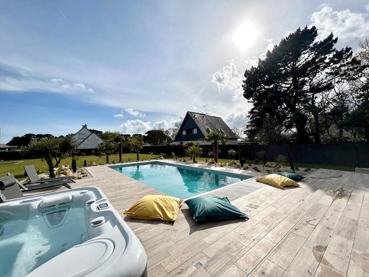 Superbe Villa Tout Confort Avec Piscine Chauffee Er Couverte Et Spa A 2 Pas De La Plage Fouesnant Kültér fotó