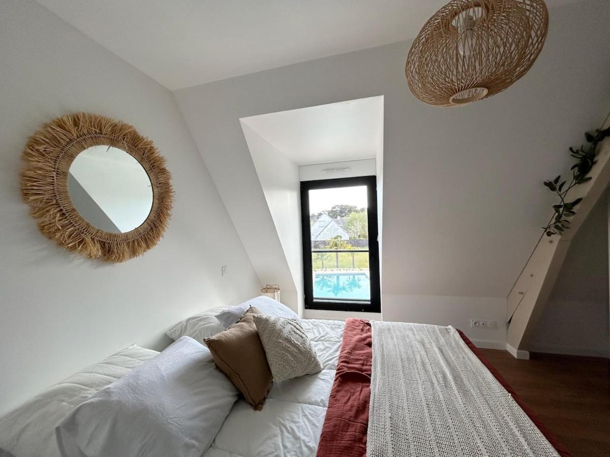 Superbe Villa Tout Confort Avec Piscine Chauffee Er Couverte Et Spa A 2 Pas De La Plage Fouesnant Kültér fotó